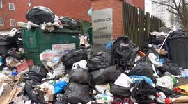 Birmingham bin mountains grow as refuse workers continue to strike in England's second city