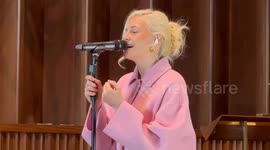 Pixie Lott stuns couples with love song at Valentine’s Day celebration