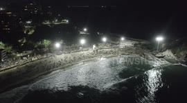 Brazil: Heat waves in Rio drive residents to seek cool in streets, beaches