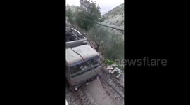 Lebanon: Israeli forces break into the town of Kafr Chouba in southern Lebanon, carrying explosive materials
