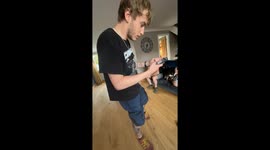 Girl records BF's excitement-filled reaction to finally getting Oasis tickets