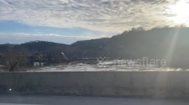 River bursts its banks causing floods in Kentucky
