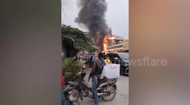 Fire breaks out at nightclub in Cambodia