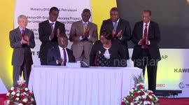 Kenyan president launches initiative to expand electricity access