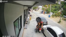 Bungling backpackers crash rented motorcycle into shop on Thai island