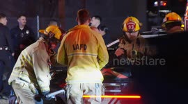 US, Los Angeles: Tarzana LAPD Officers Involved In Crash During Pursuit Burglary Suspects Escape Part 2