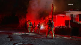 US, Los Angeles: Montecito Heights Residential Fire