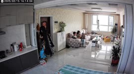 Child falls from window after losing balance in Hebei, China