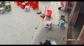 Child's cleaning tantrum caught on camera in China