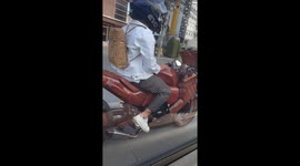 Motorbike made from wood stuns drivers in the Philippines