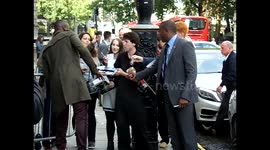 Idris Elba signs for fans en route for Star Treck Beyond premiere Pt 2 of 2