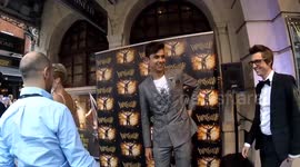 Magician Trips Up at Impossible Press Night