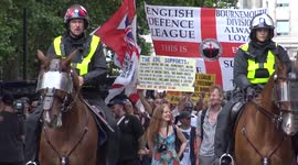 Noisy EDL hit London for national demonstration
