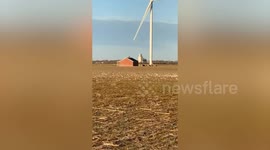 Huge wind turbine mysteriously collapses