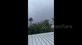 Réunion: Cyclone Garance Slams Island With Fierce Winds 2