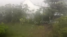 Réunion: Cyclone Garance Slams Island With Fierce Winds 5