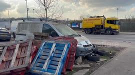 Rats the size of cats attacking cars after invading city during bin strikes