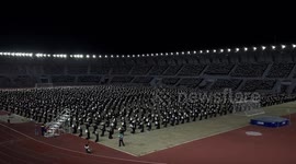 Students perform stunning optical illusion dance with mirrors