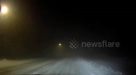 US: Intense Wind and Snow Create Blizzard Conditions in Iowa 2