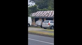 I came across a house who was preparing for the cyclone.  But I was curious if the weight from all the sandbags would end up collapsing the roof.  Filmed in Alexandra Hills,  Brisbane Qld.