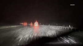 US, Los Angeles: Tejon Pass 5 Freeway Snow Part 2