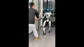 Kung Fu robot executes stunning 720-degree roundhouse to disarm opponent