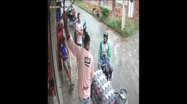 Stranger Saves Child From Bicycle Crash