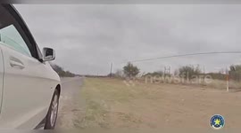 US: Woman Busted Smuggling Immigrant in Pricey Mercedes SUV in Texas