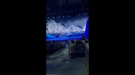 Live wolves surprise Chinese audience in Xi’an’s