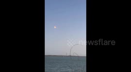 US: Mechazilla catches the Super Heavy booster