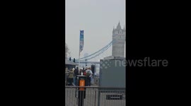 UK: London Tower Bridge Temporarily Closed After Man Scales Railings