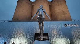 China: Japanese Artist Hajime Sorayama's Sexy Robot Metal Sculpture