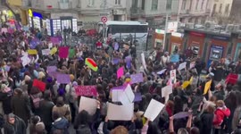 Pro-feminist march causes tensions in Istanbul