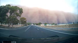 Dust Storm Makes For Dangerous Driving