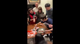 Hilarious party game with money, a blindfold and a spatula