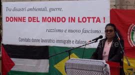A woman of foreign origin who lives in Italy during her speech at the demonstration ‘women of the world in struggle’ in Rome.