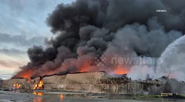 US, Bakersfield: Bakersfield Warehouse Fire Under Investigation