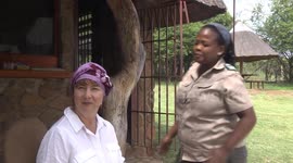 Natalie’s African headscarf-tying lesson with Kgomotso and Letlhogonolo