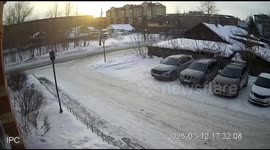 Gas cylinder explosion injures three in Tobolsk, Russia