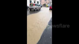 Italy: Red Warnings Issued as Heavy Rains Cause Rivers to Overflow in Northern Region