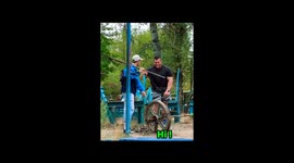 I create videos on YouTube, specializing in pranks, reactions, and sports-themed pranks. I experiment with different characters, disguising myself as a beginner, a crazy country coach, or other unique personas to surprise and entertain people. My content