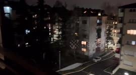 7:30 PM anti-corruption campaign in Belgrade, Serbia | People banging on kitchenware