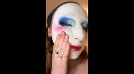 Canadian SFX makeup artist stuns over 45 million viewers with viral yarn face look