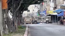 Hamas fires rockets at Tel Aviv as Israel expands Gaza ground operation