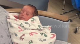 US: Baby Kate Beats the Odds and Leaves NICU After 80 Days