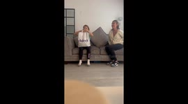 Mom manages to get tickets to Taylor Swift's concert for her daughter