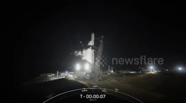US: SpaceX Breaks Booster Turnaround Record with 450th Falcon 9 Launch