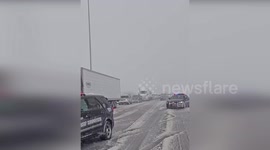 US: Blizzard Brings Heavy Snow and High Winds to Eastern Nebraska