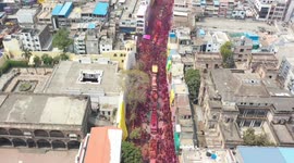 Devotee crushed by crowds at Hindu festival honouring Lord Krishna in India
