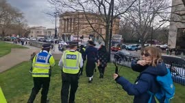 Chaos erupts at rally for victims of rapengangs as MET Police allow a Palestinian protester in